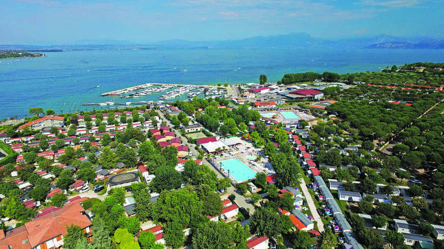 Butterfly, Lake Garda - Club 9.50 Holidays